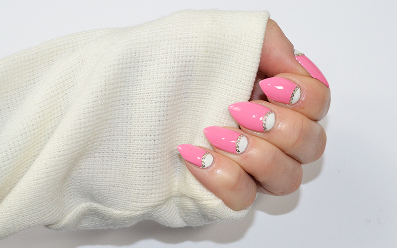 Nail Art Think Pink