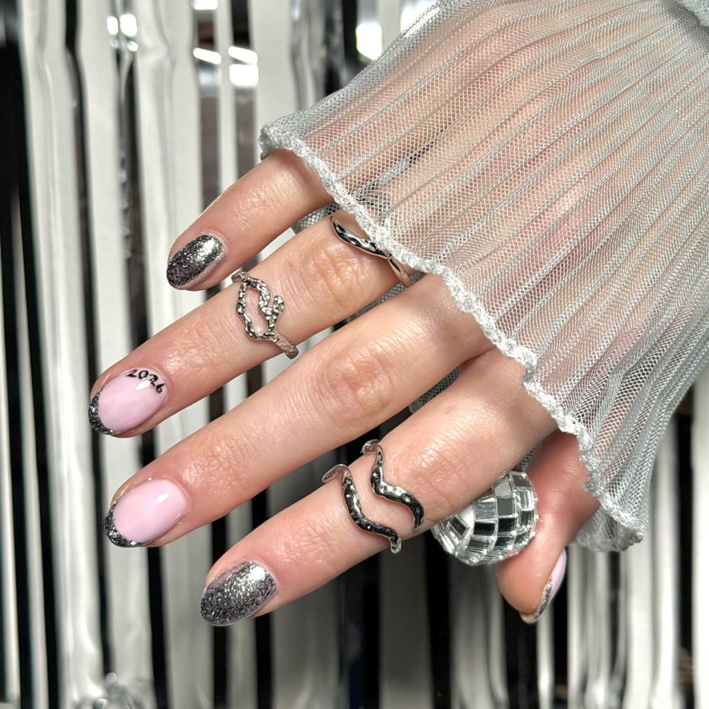 20434 FEEL LIKE A STAR 1200x1200 1